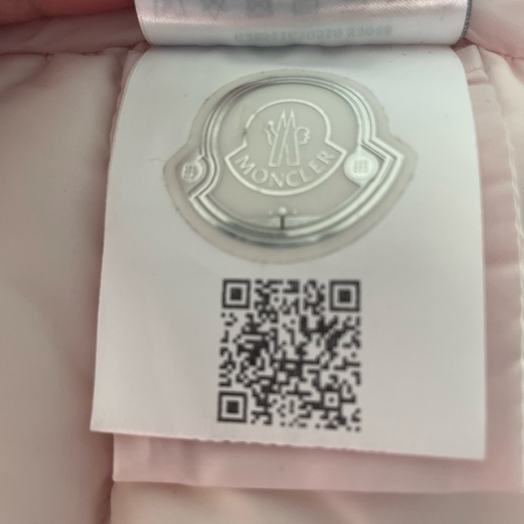 Moncler Winter Jacket - Picture 6 of 10